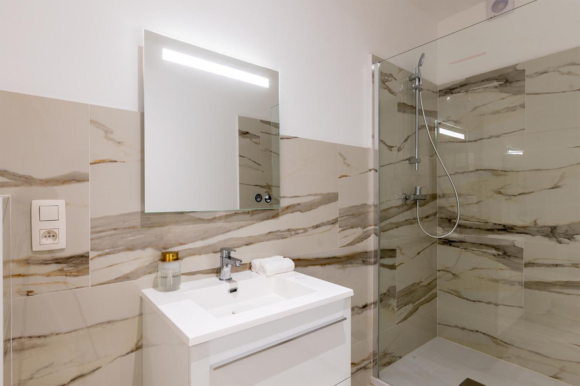 Appartement 3 Chambres Намюр Екстериор снимка